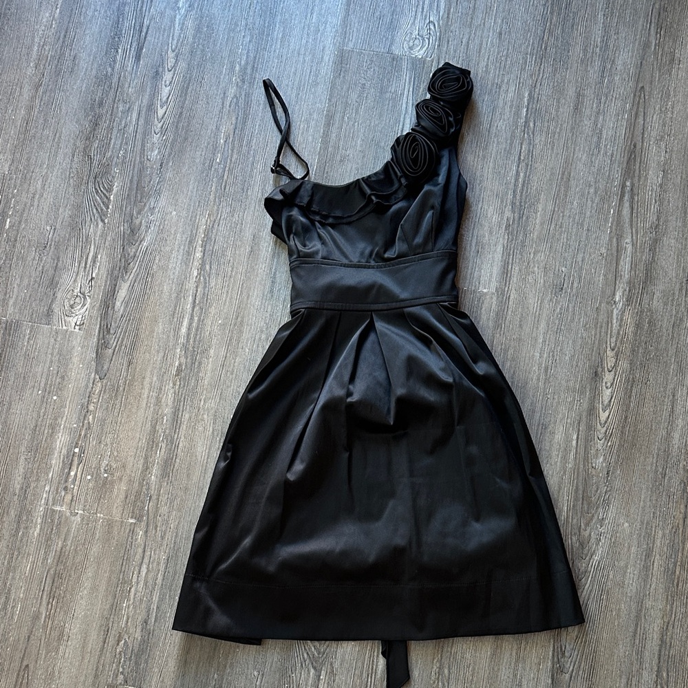 Speechless Black One-Shoulder Dress with Floral Accent